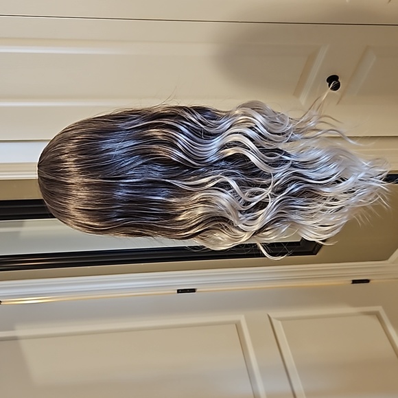 NEW lace front wig - Picture 4 of 8